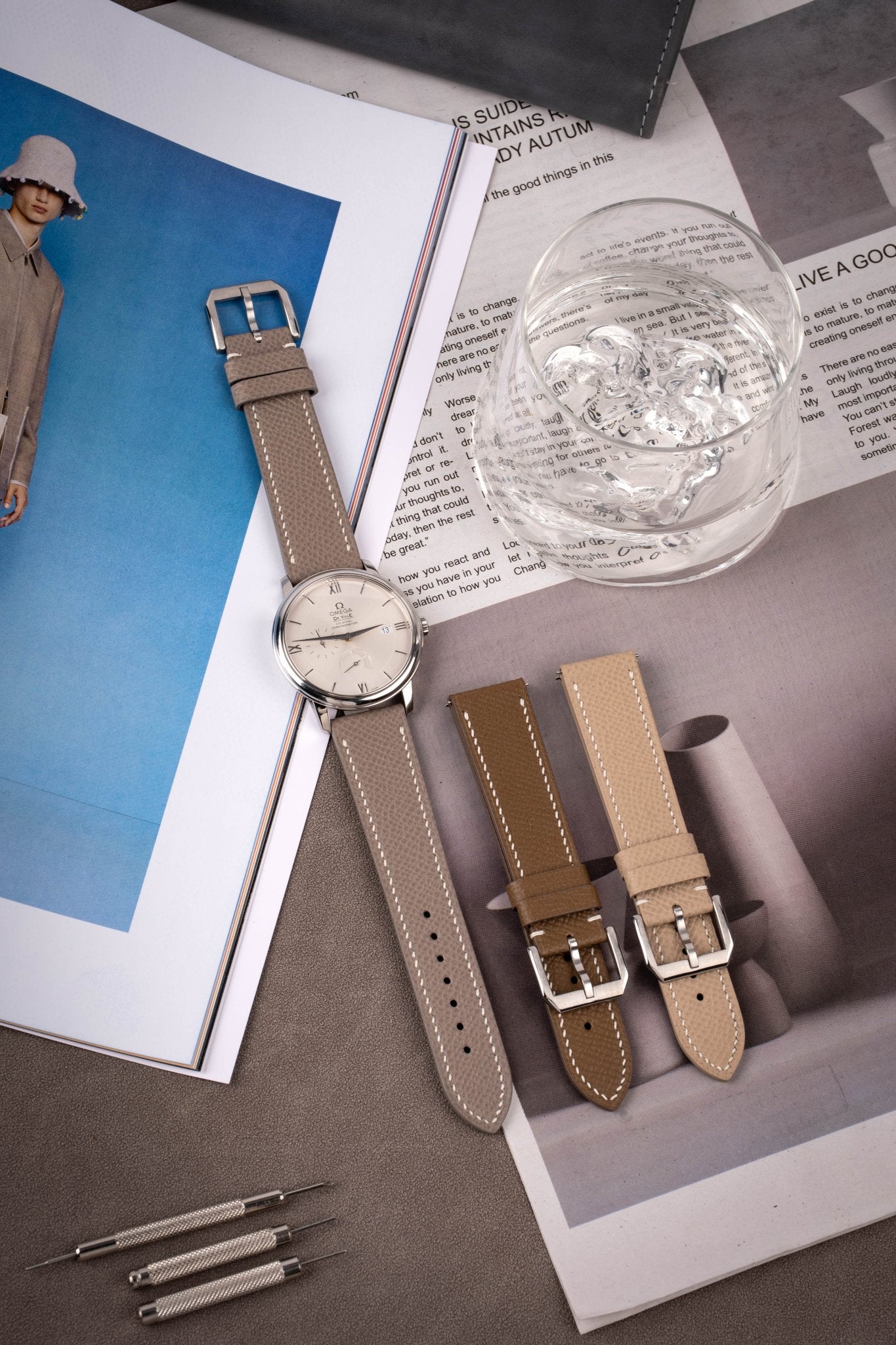 Handcrafted Epsom grain leather watch strap in frosted navy finish, compatible with Omega Seamaster, Breitling Navitimer, Rolex Datejust & Cartier Tank. Features 1.8mm quick-release spring bars for 5-second strap switching, 3.2mm tapered thickness fits OEM buckles, 12-color collection for business & casual versatility.