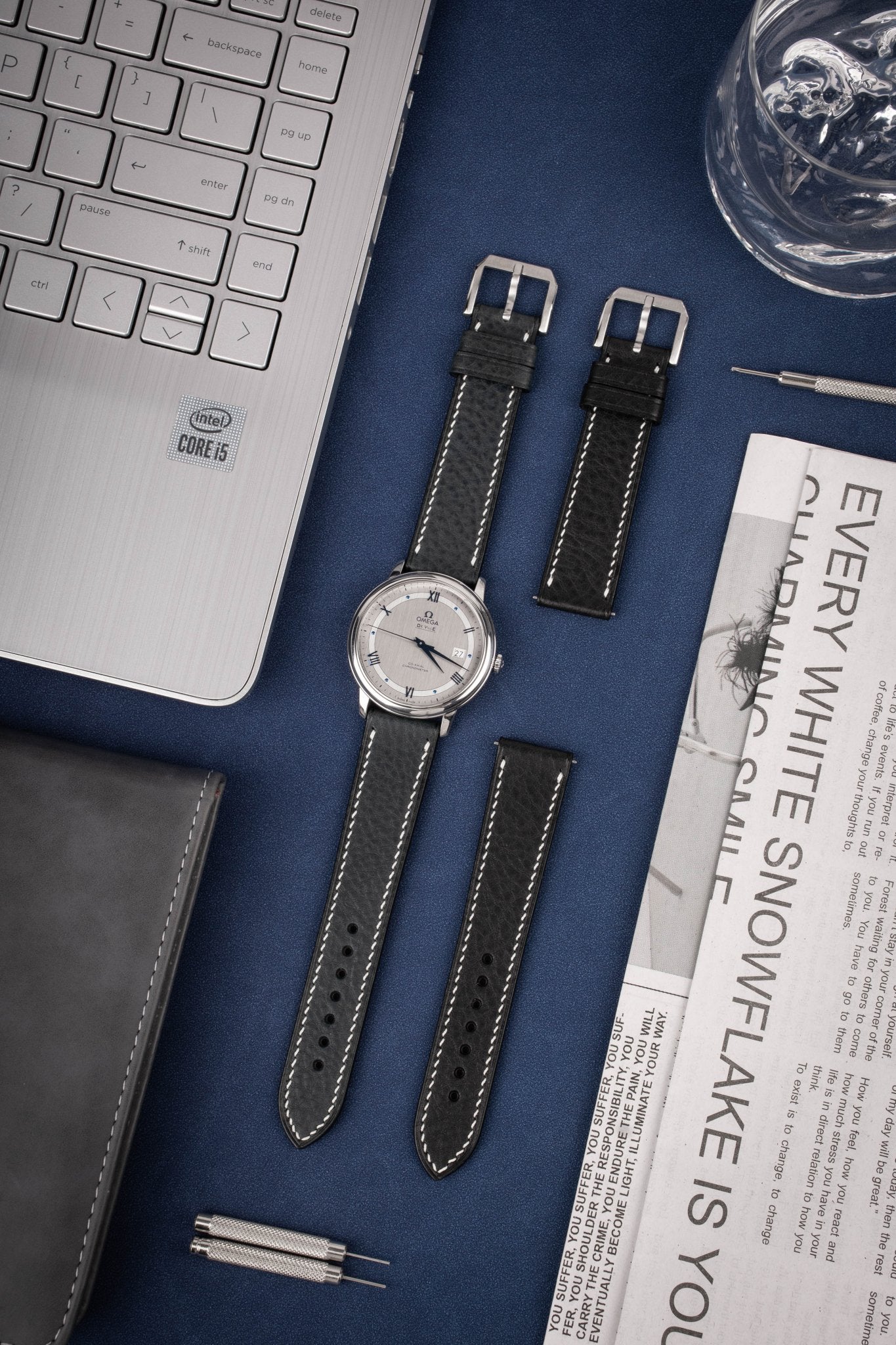 Handcrafted MBoxs premium cowhide vintage matte quick-release straps, compatible with Omega Seamaster, Breitling Navitimer, Rolex Datejust, Seiko Prospex & Cartier Tank. 6-color collection (including classic black), 1.8mm spring bars fit 20-22mm lugs, 3.0mm tapered construction matches OEM buckles, unisex design with laser engraving customization for business formal & casual occasions.