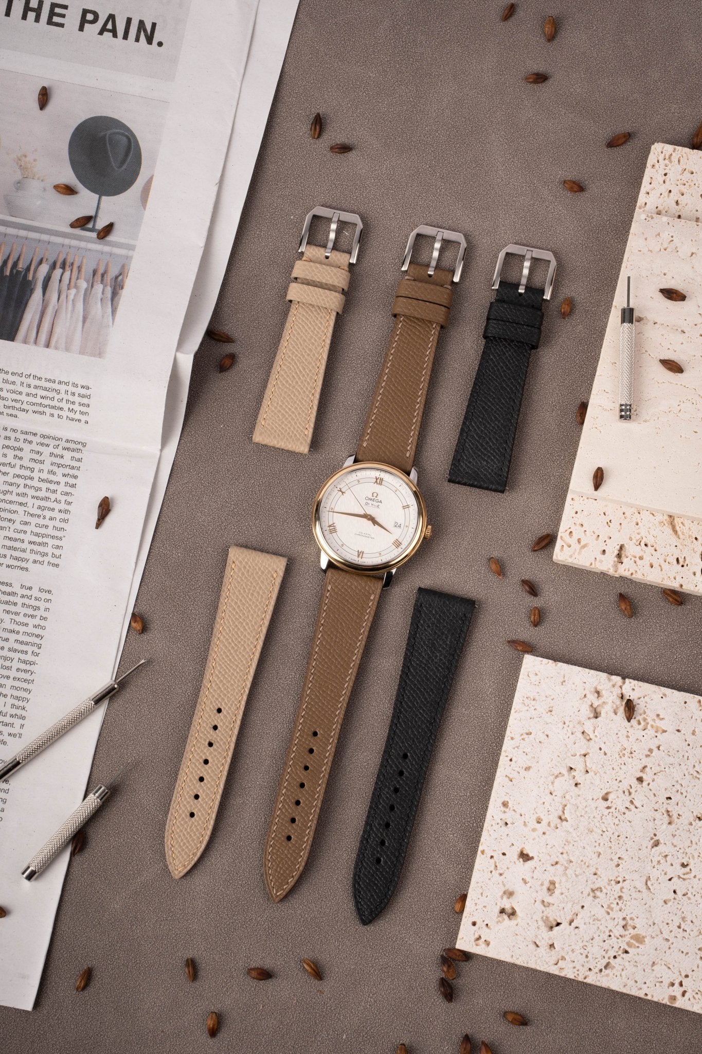 Handcrafted EPSOM calfskin straps with palm-grain texture, compatible with Omega Constellation & Cartier Tank. Available in taupe/caramel/oatmeal/onyx black. 2.0mm quick-release spring bars fit 18-20mm lugs, 3.5mm French edge stitching. Custom engraving/stitch color/length options for business-casual elegance.