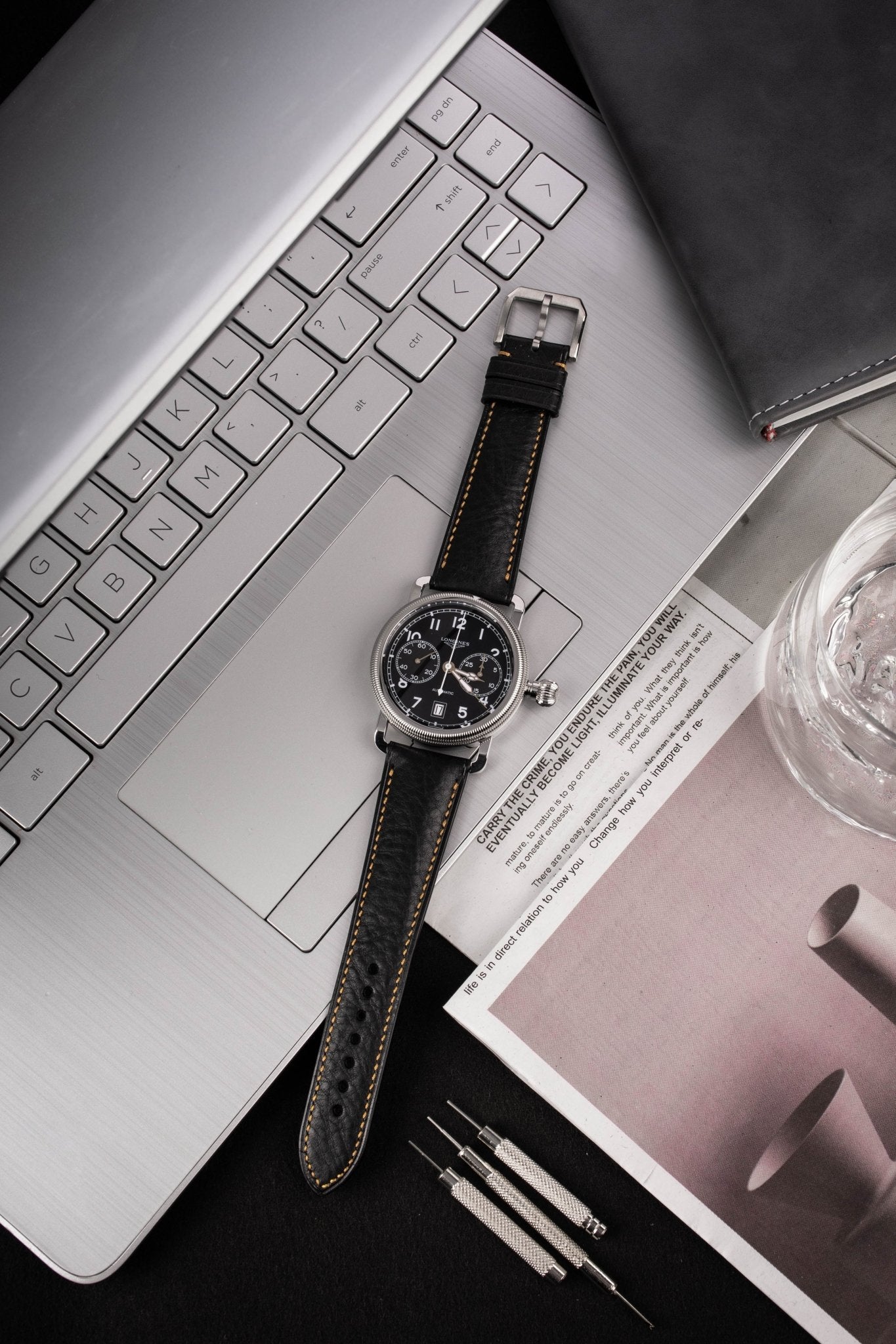 Handcrafted Minerva Box calfskin strap with matte satin finish, compatible with Omega Seamaster, IWC Pilot & Breitling Navitimer. 2.0mm quick-release spring bars fit 20-22mm lugs, 3.5mm waxed edge stitching with Italian vegetable-tanned leather, engineered for tactical aesthetics in business-casual scenarios.