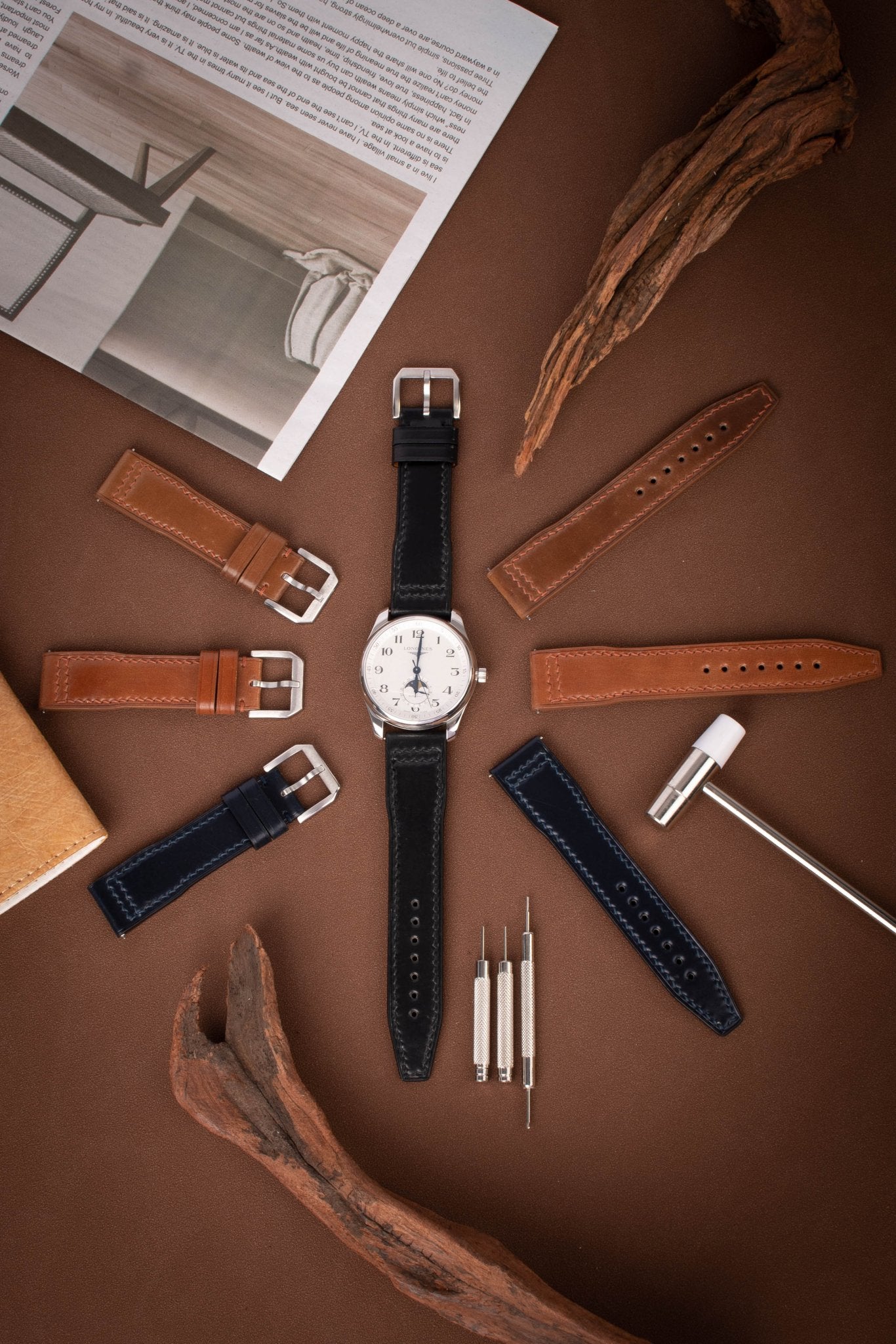 Handcrafted Horween Cordovan nubuck quick-release straps, compatible with Omega Seamaster, Rolex Datejust & Panerai Luminor. Available in navy/black/espresso/caramel. 2.0mm spring bars fit 20-22mm lugs, 3.5mm waxed edge stitching. Custom engraving/stitch color options with vintage old-money aesthetic.