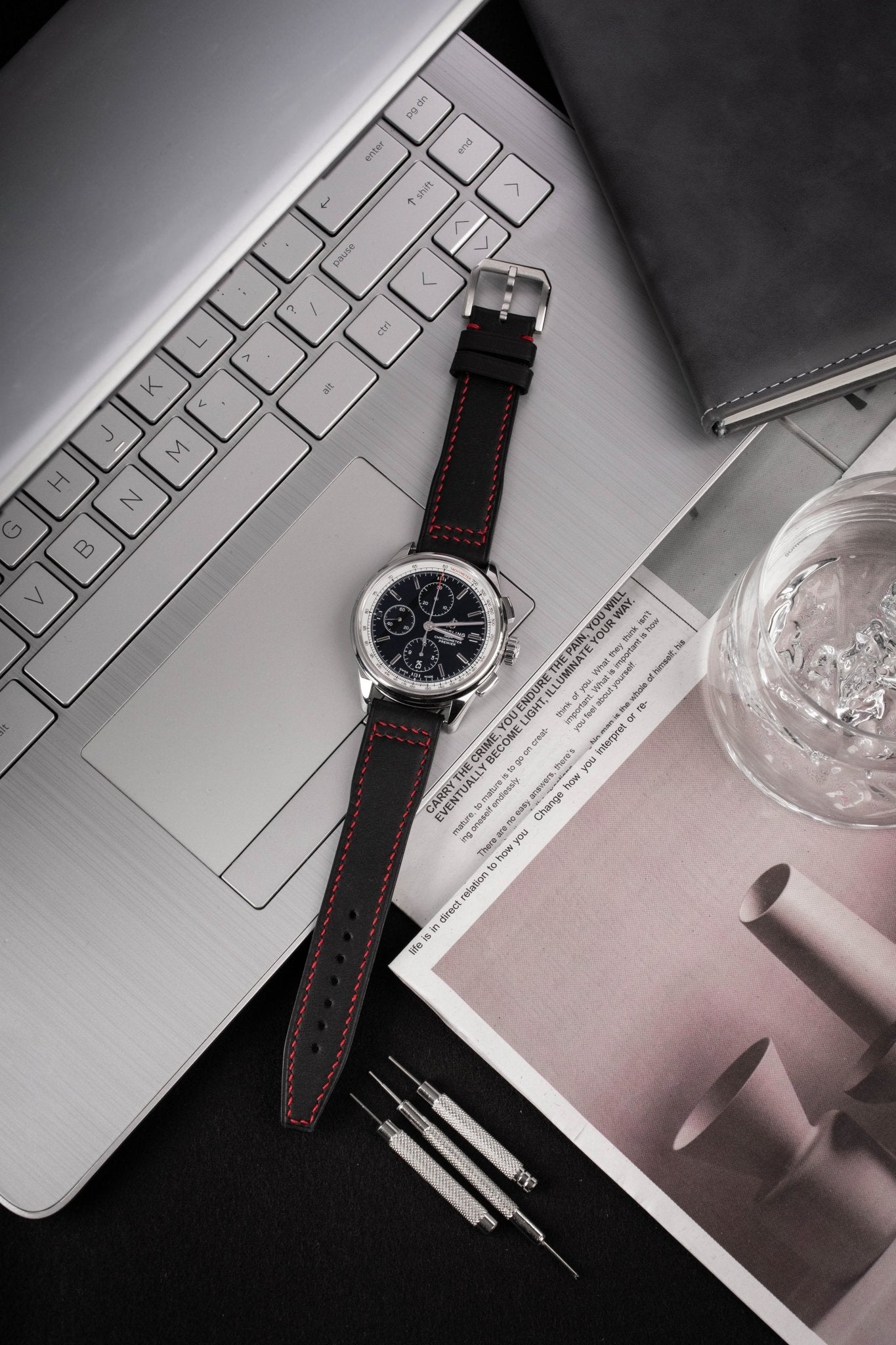 Handcrafted Swift calfskin pilot & sport watch straps black compatible with 20-22mm Omega,Rolex,Breitling,IWC lugs, Italian wax-tanned leather with aviation ripple texture, custom engraving available.